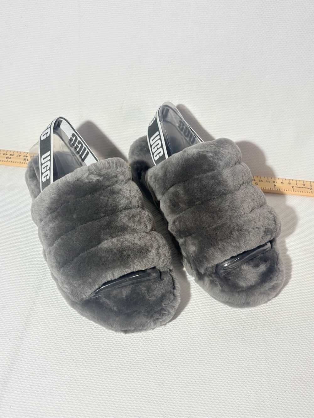 UGG Women's Fluff Yeah Slide Charcoal Gray Fluffy Platforms Size 9 New In Box